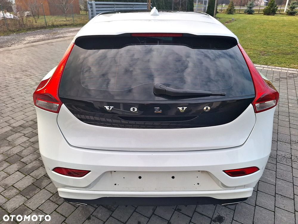 Volvo V40 D2 Momentum - 6