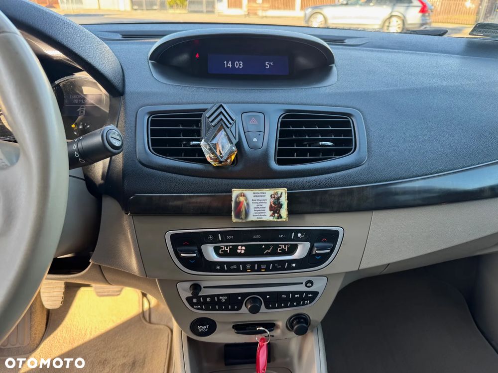 Renault Fluence 1.6 16V Authentique - 16