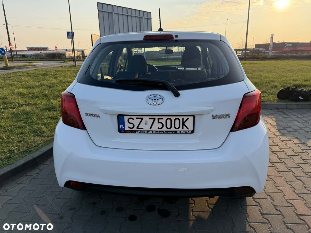 Toyota Yaris 1.0 Active - 7