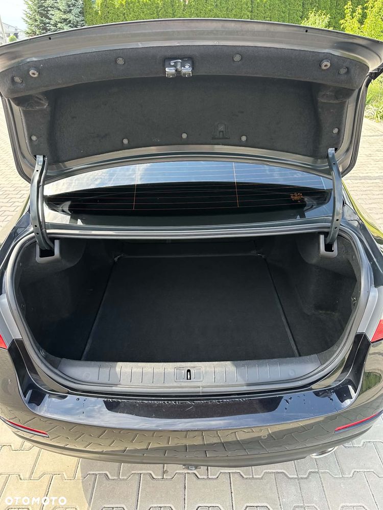 Renault Latitude 2.0 dCi - 5