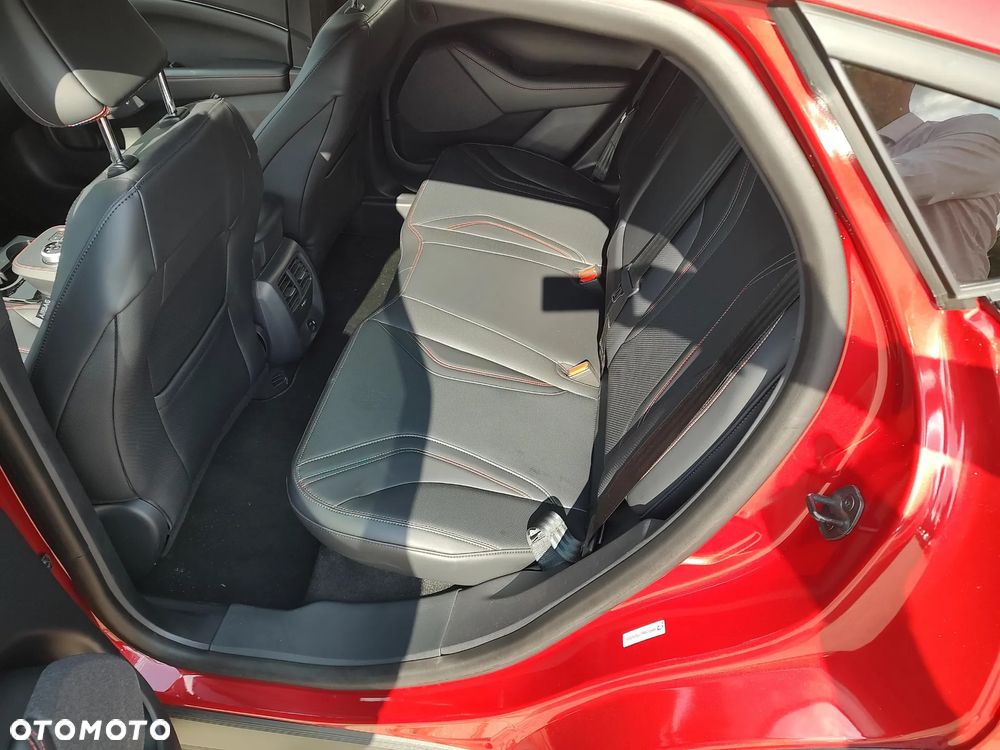 Ford Mustang Mach-E AWD PREMIUM - 11