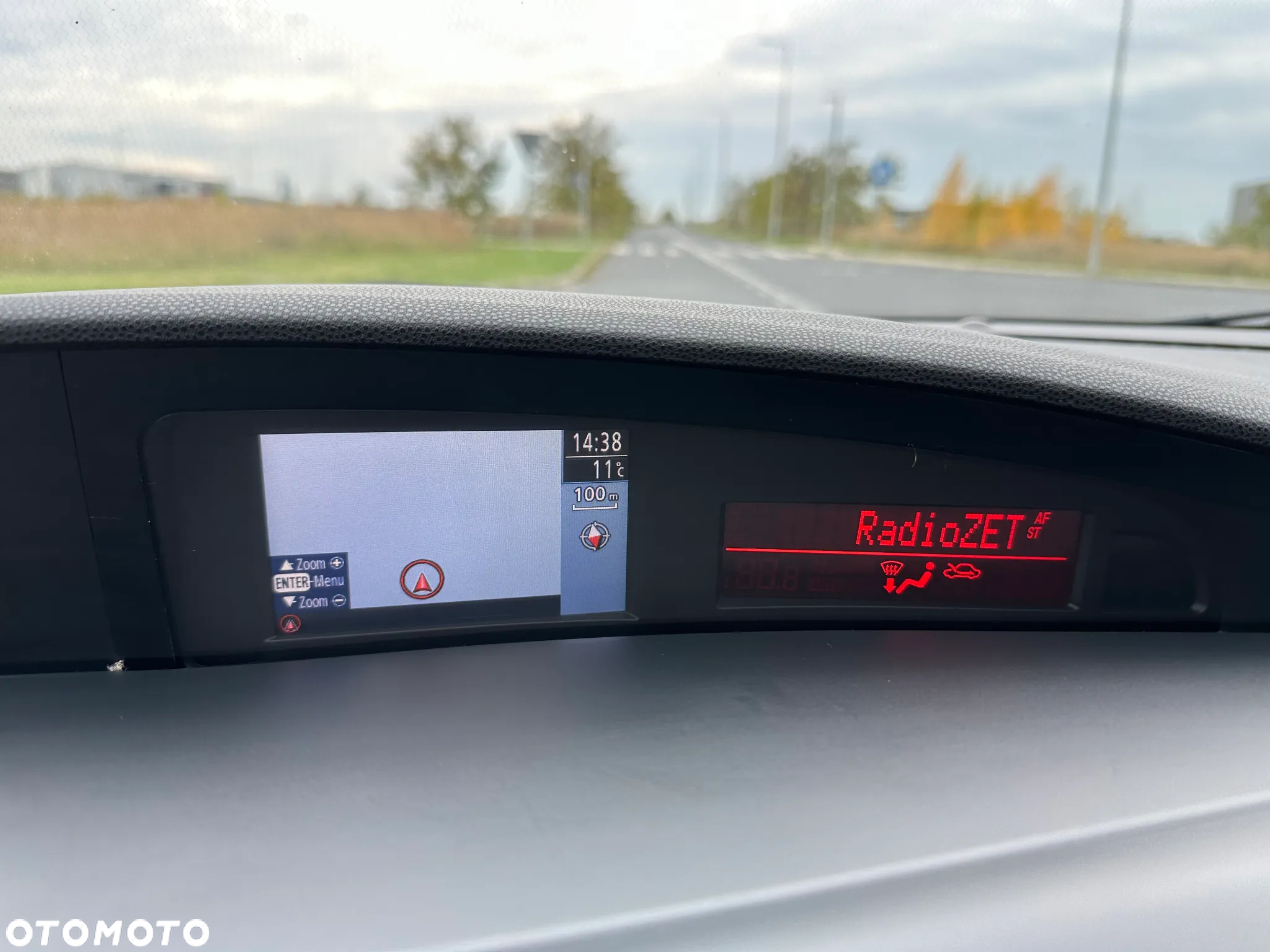 Mazda 3 2.0 Exclusive + - 22