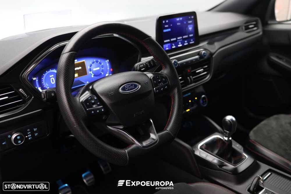 Ford Kuga 1.5 EcoBoost ST-Line Design - 9