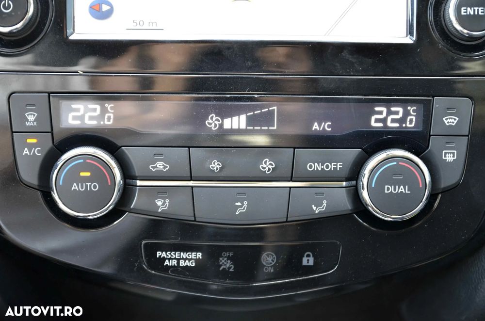 Nissan Qashqai 1.6 DCI TEKNA+ - 32