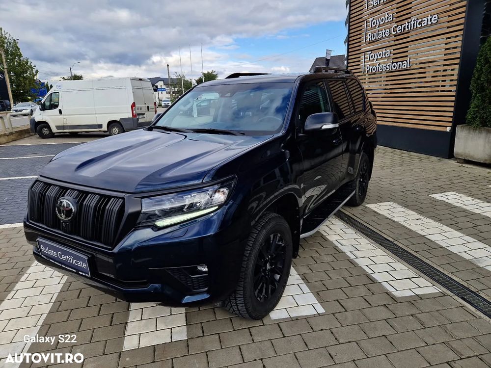 Toyota Land Cruiser 2.8l D-4D 204 CP A/T Luxury Black Matte Edition - 3