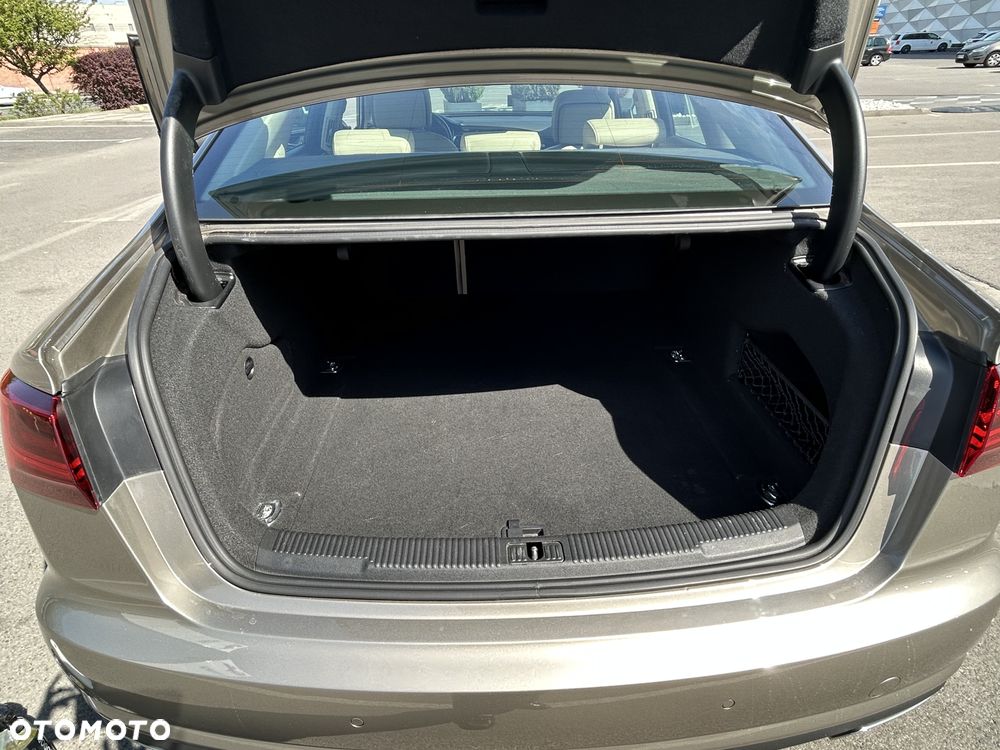 Audi A6 Limousine - 8