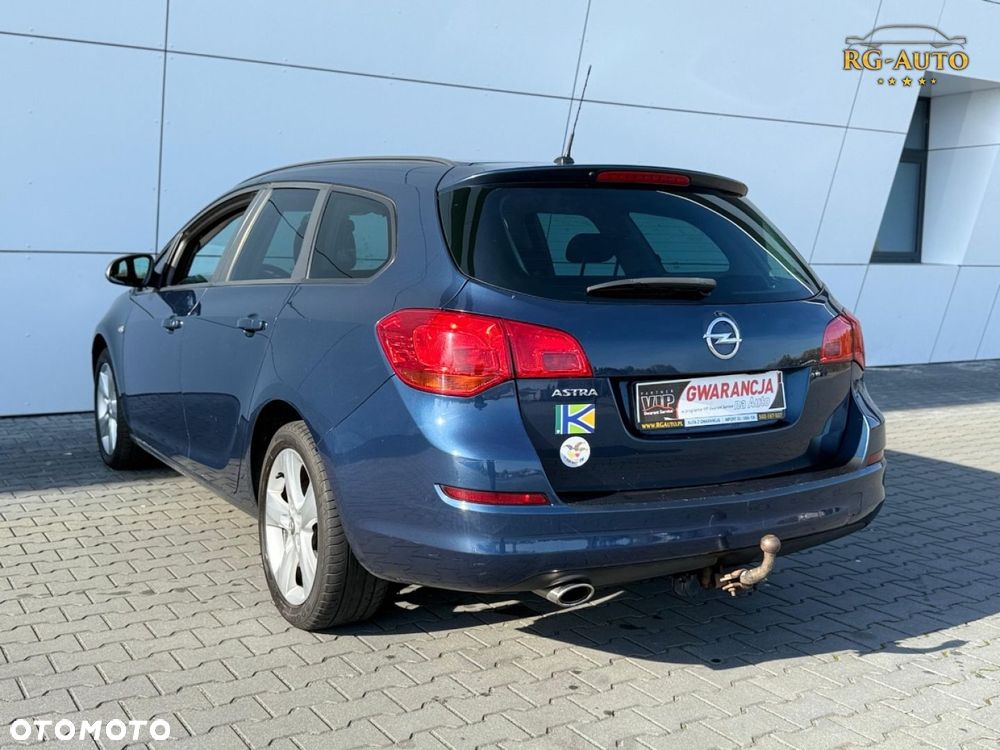 Opel Astra - 10