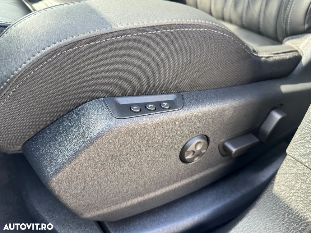 Peugeot 5008 BlueHDI 130 EAT8 Allure - 21