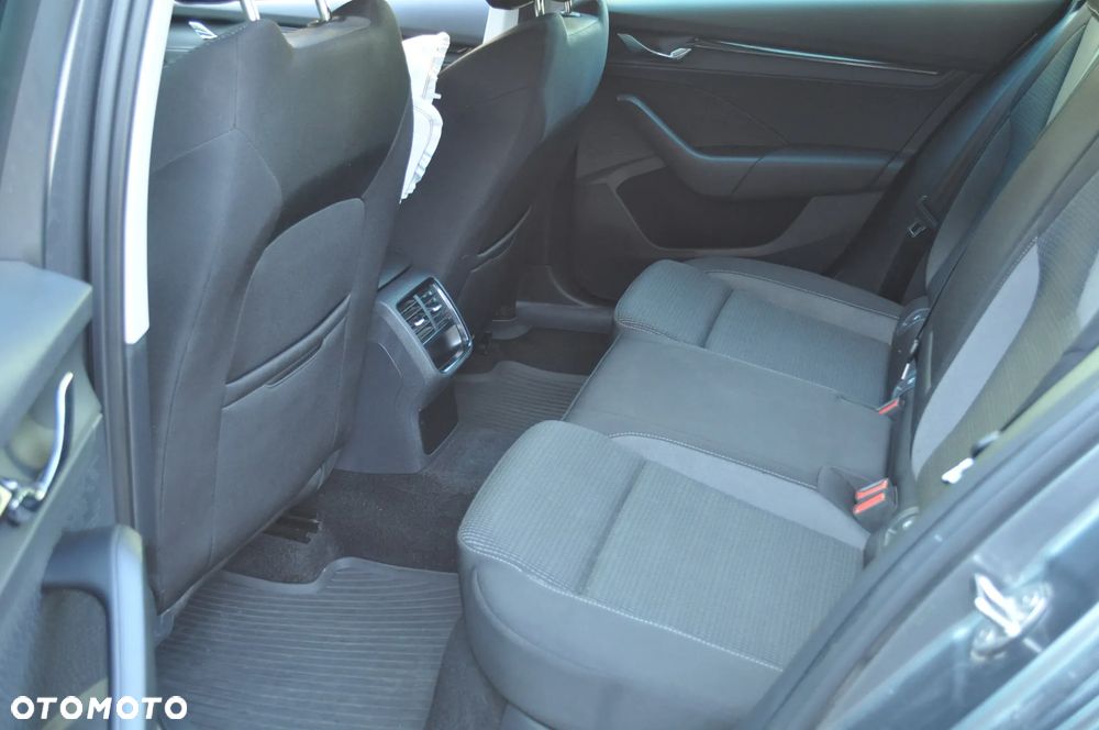 Skoda Octavia - 11