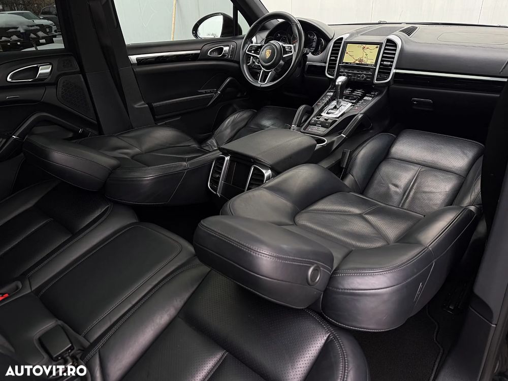 Porsche Cayenne S Platinum Edition - 20