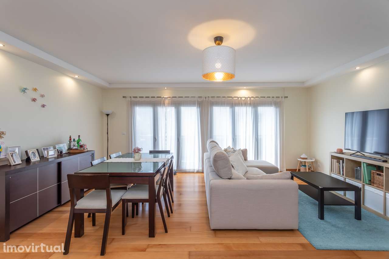 Apartamento T3 em Condomínio Privado – Abrunheira - Grande imagem: 2/36