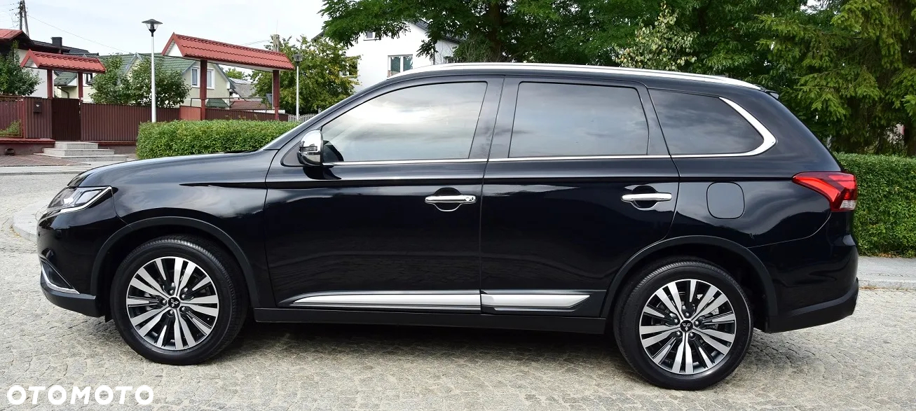 Mitsubishi Outlander 2.0 Intense + SDA 4WD CVT - 22