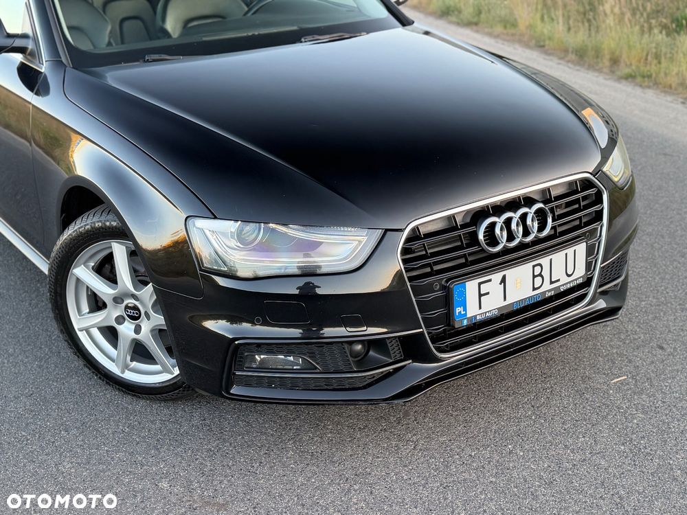 Audi A4 Avant 2.0 TDI DPF clean diesel multitronic S line Sportpaket - 17