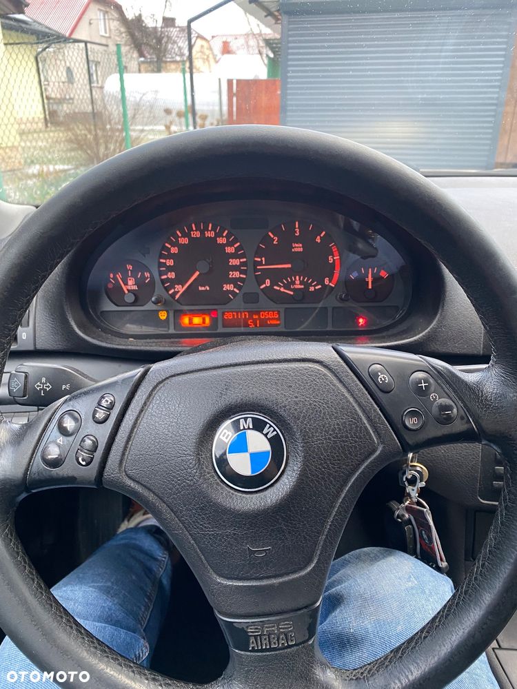 BMW Seria 3 330d - 9