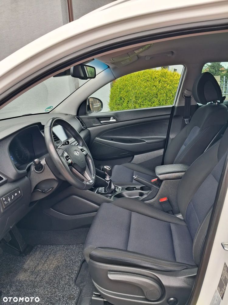 Hyundai Tucson - 8