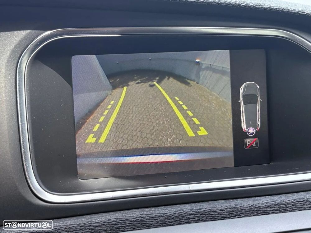 Volvo V40 1.5 T3 Sport Edition Plus Geartronic - 43