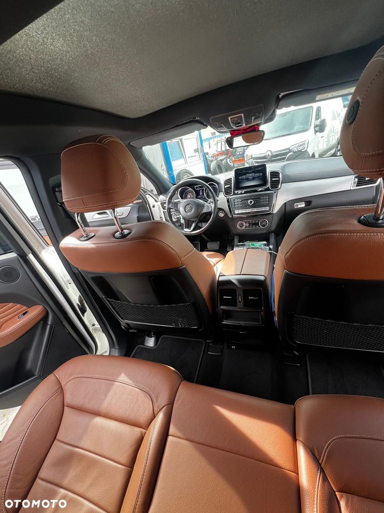 Mercedes-Benz GLE 350 d 4-Matic - 6