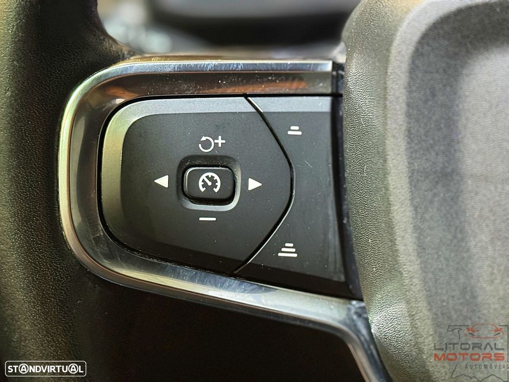 Volvo XC 40 1.5 T5 PHEV Momentum Plus - 23