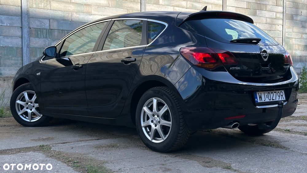 Opel Astra 1.4 Turbo Cosmo - 10