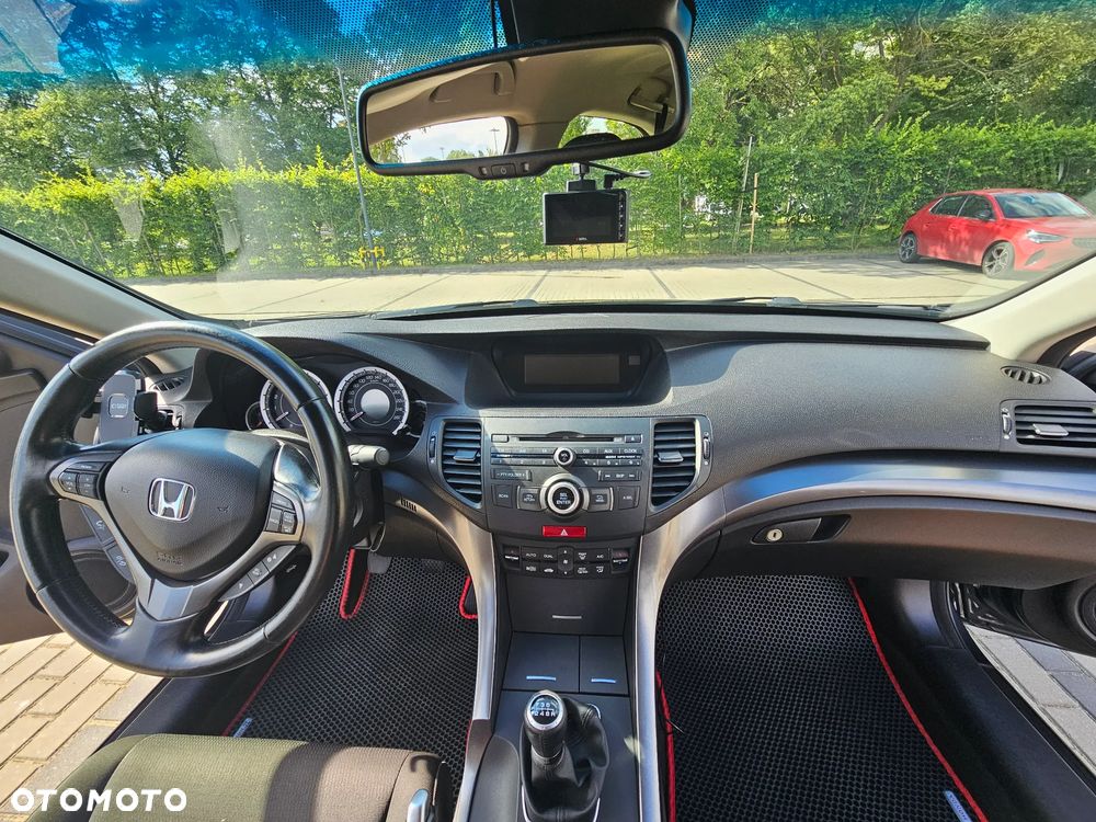Honda Accord 2.0 Elegance - 15