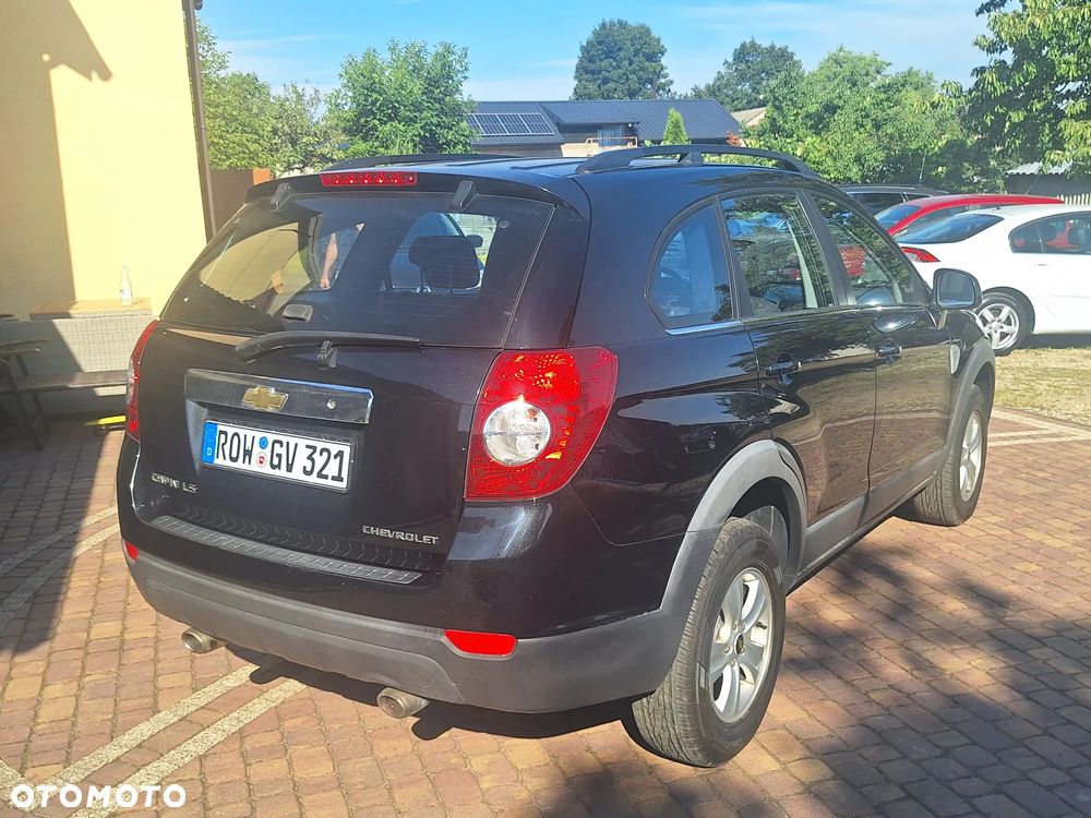 Chevrolet Captiva 2.0 2WD 5 Sitzer LS - 3