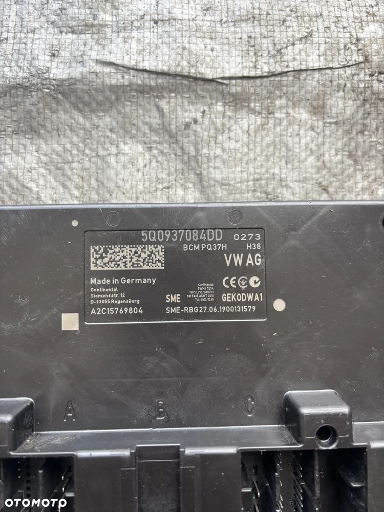 Skoda Karoq moduł komfortu 1,5 benzyna 5Q0937084DD - 3