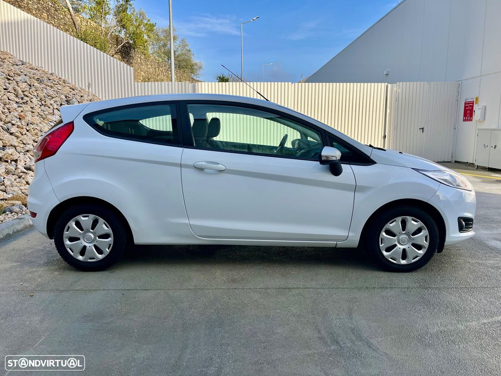 Ford Fiesta 1.5 TDCi STLine - 7