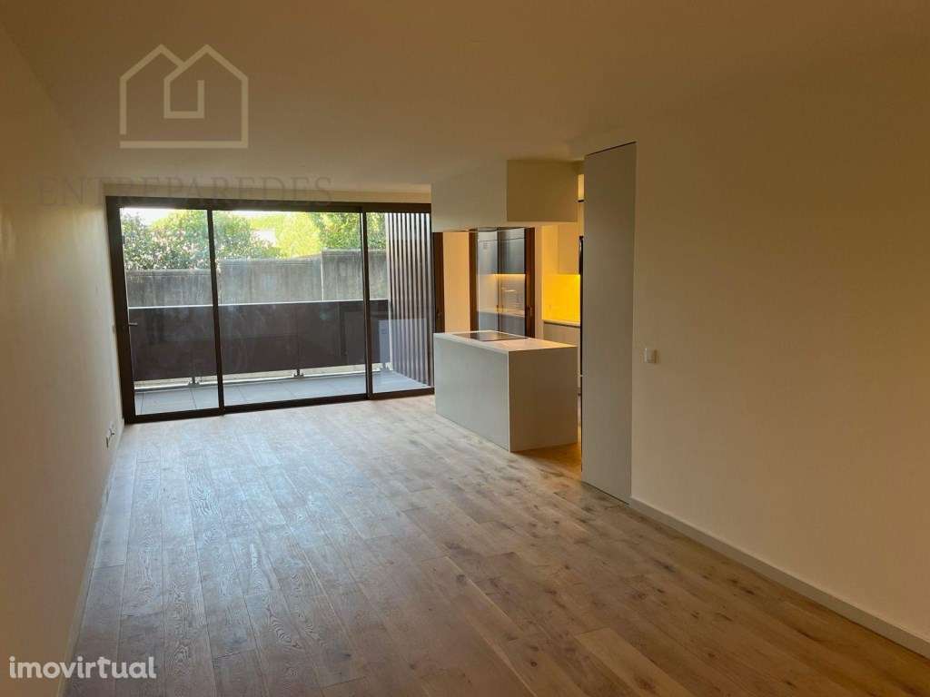 Apartamento T3 para Arrendamento em Oliveira do Douro | Vila Nova d... - Grande imagem: 3/33