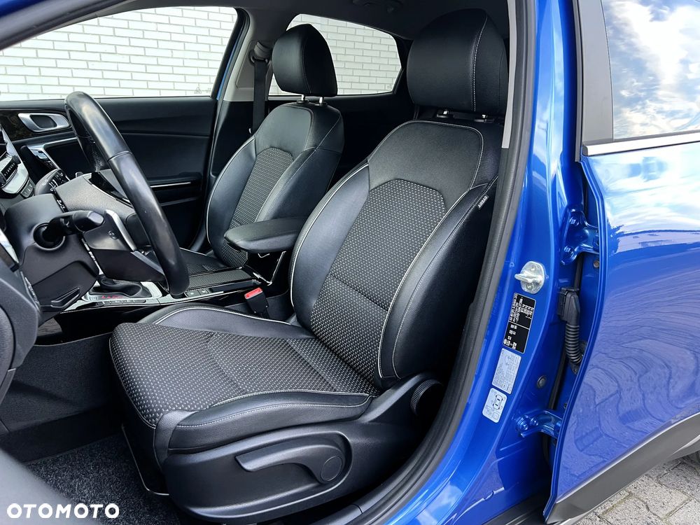 Kia XCeed 1.5 T-GDI OPF DCT7 JBL Sound Edition - 27