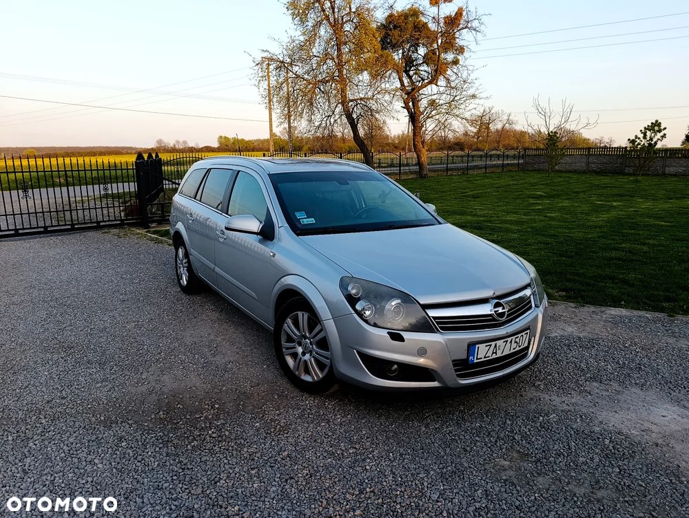 Opel Astra 1.9 CDTI - 2