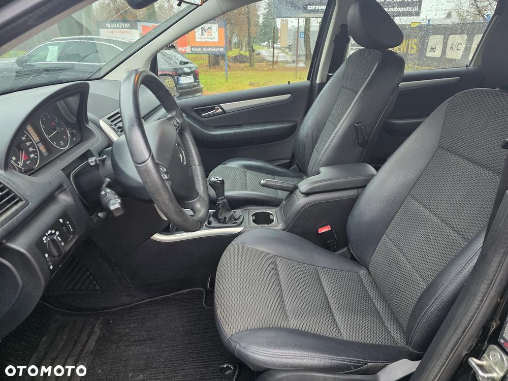 Mercedes-Benz Klasa A 150 BlueEFFICIENCY Elegance - 10