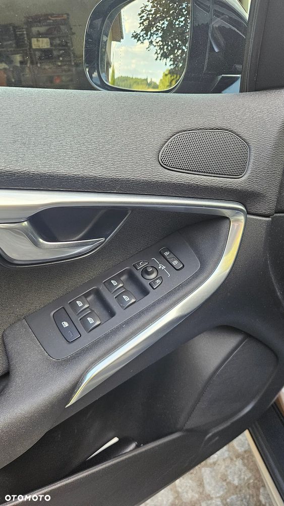 Volvo V40 Cross Country T4 AWD Momentum - 12