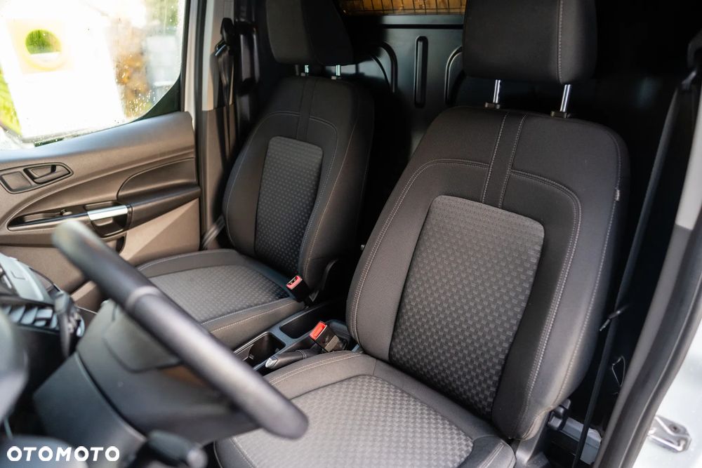 Ford Connect Transit - 8