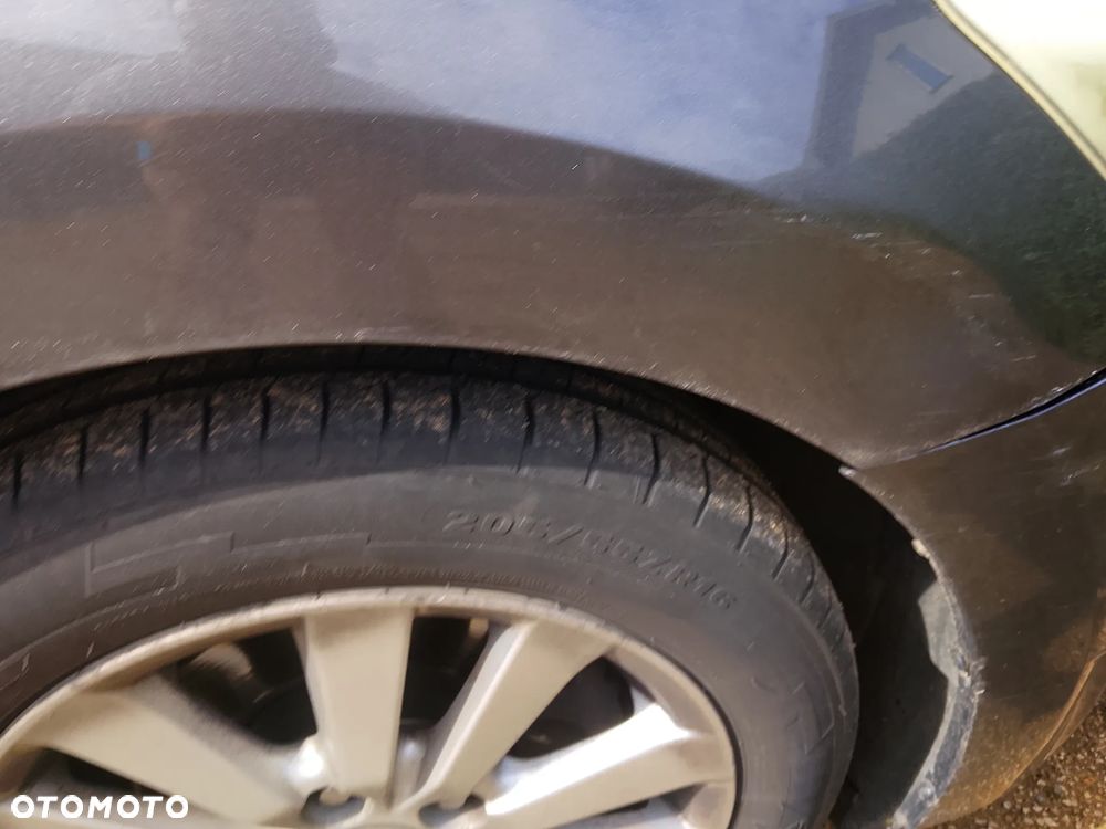 Toyota Auris 2.0 D-4D Luna - 7