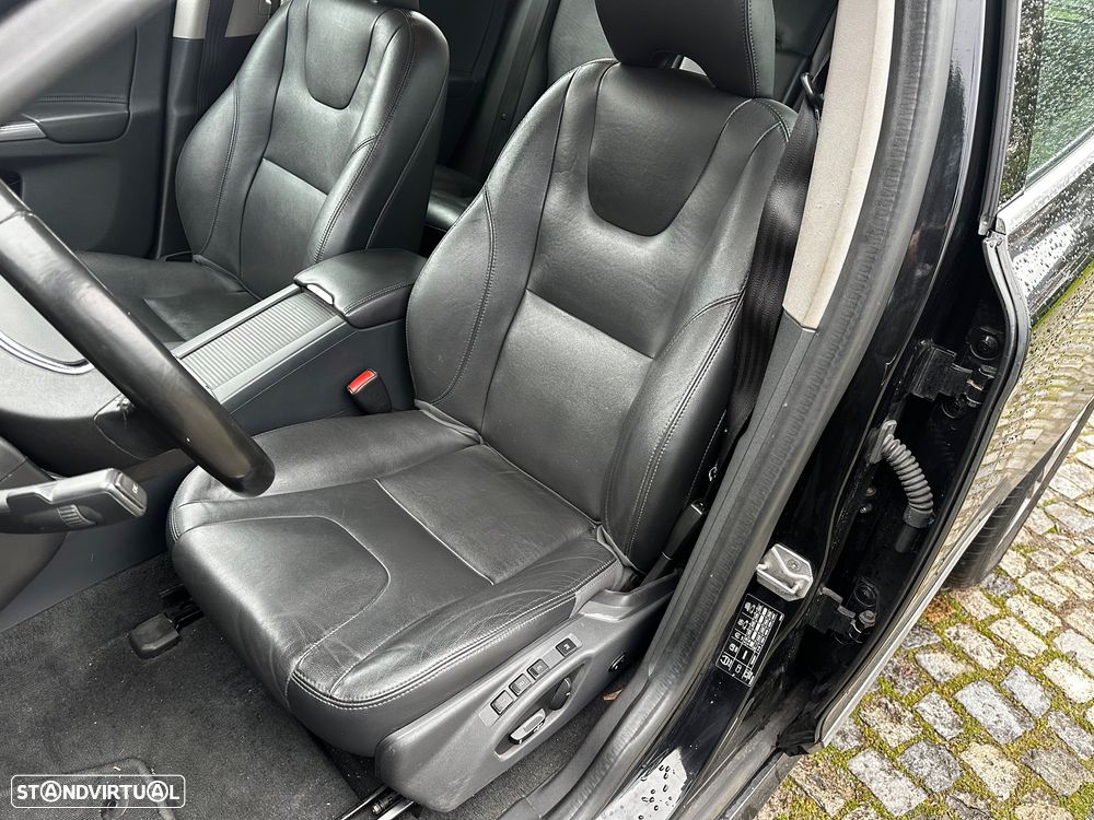 Volvo XC 60 D3 Geartronic Summum - 7