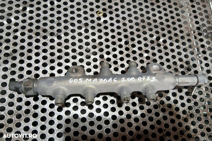 Rampa injectoare 2.0 RF7J 2.0 RF7J Mazda 6 GG [facelift] [2005 - 2007 - 1