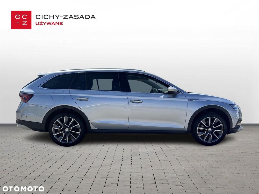 Skoda Octavia 2.0 TDI 4x4 Scout DSG - 6
