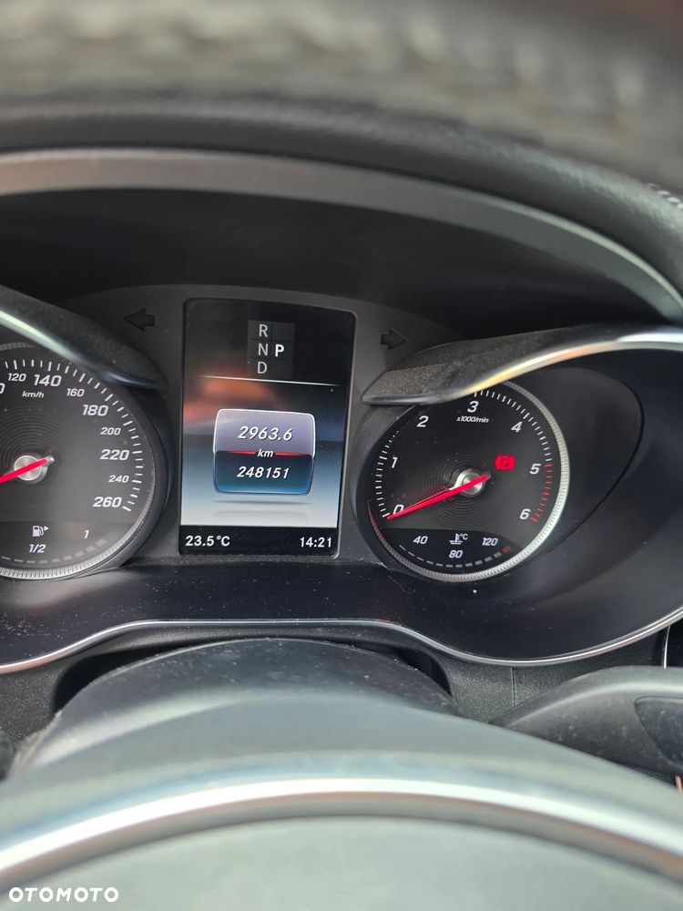 Mercedes-Benz GLC 250 d 4-Matic - 17