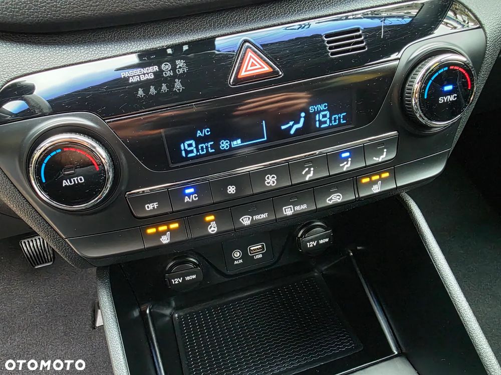 Hyundai Tucson blue 1.6 GDi 2WD Passion - 26