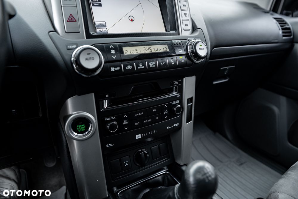 Toyota Land Cruiser LC 3.0 D-4D Premium 7os - 33