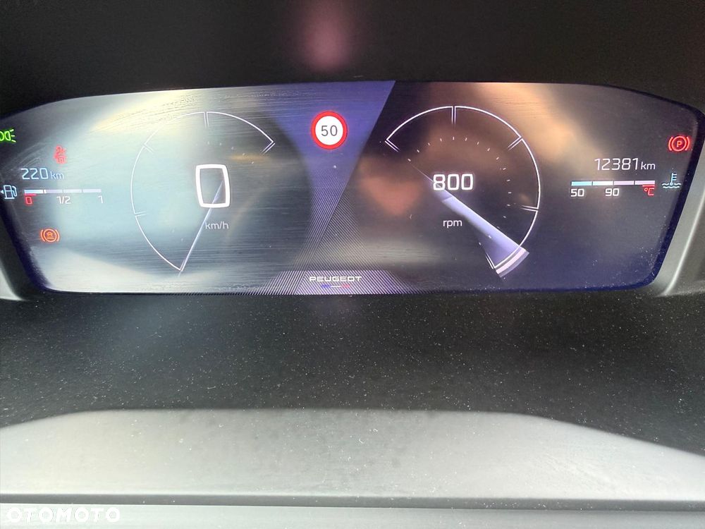 Peugeot 208 PureTech 100 Allure - 25