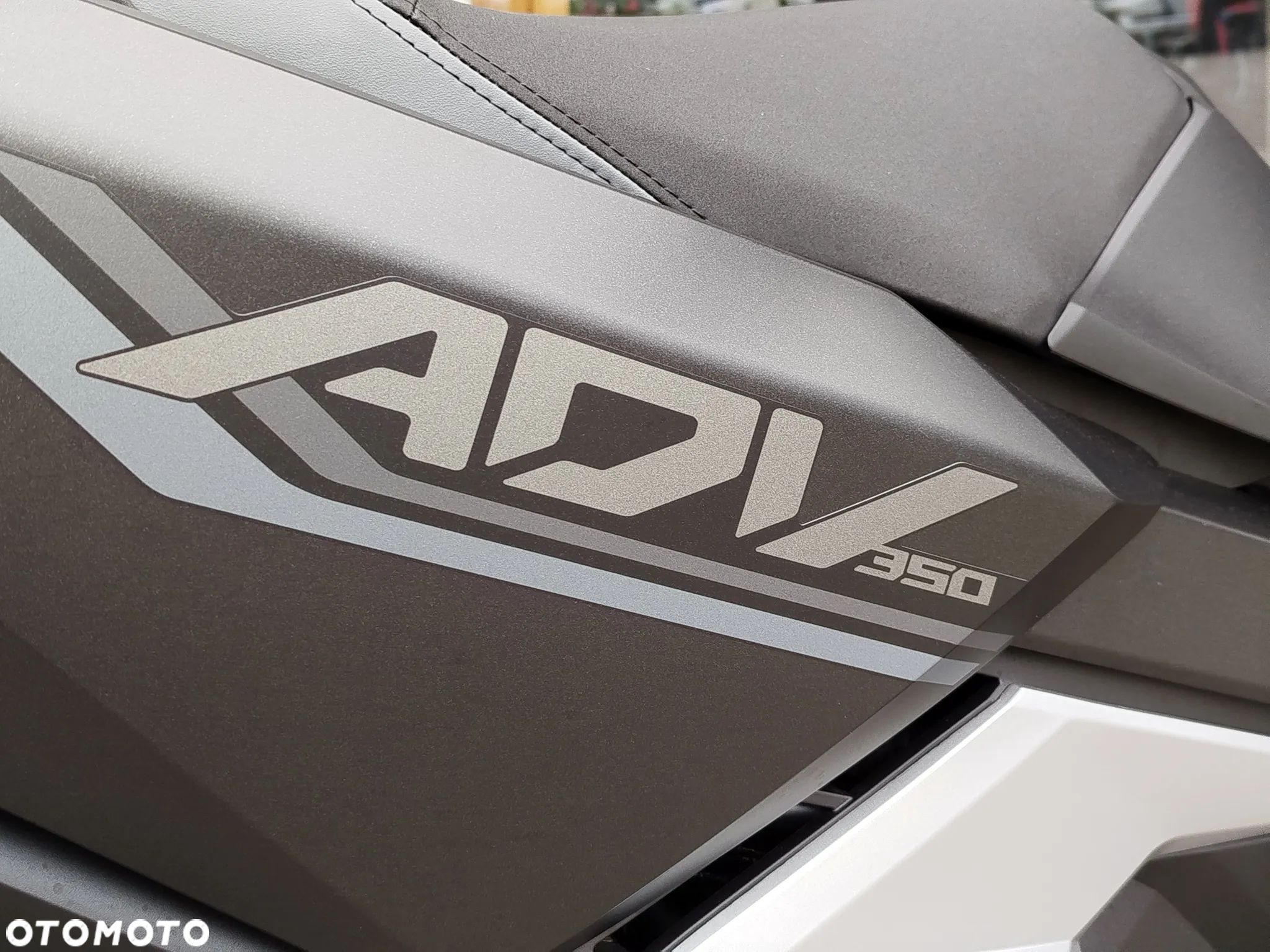 Honda ADV350 - 7