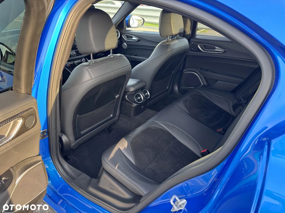 Alfa Romeo Giulia 2.9 Bi Turbo V6 Quadrifoglio - 14