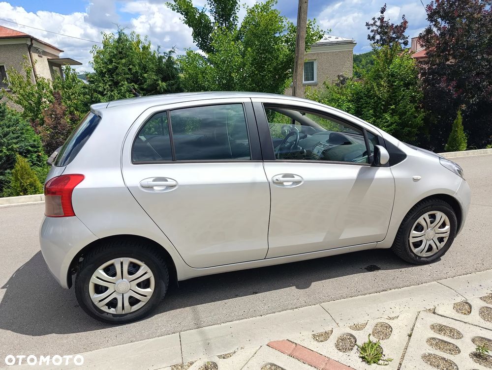 Toyota Yaris 1.3 Edition - 18