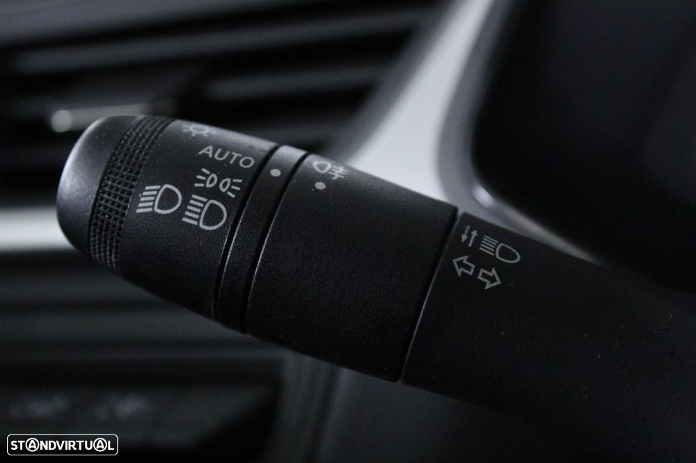 Renault Captur 1.0 TCe Techno - 24