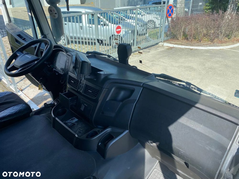 Iveco Stralis AT + ROLFO PEGASUS C171 - 25