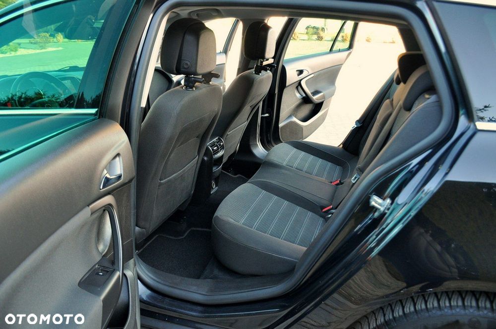 Opel Insignia - 20