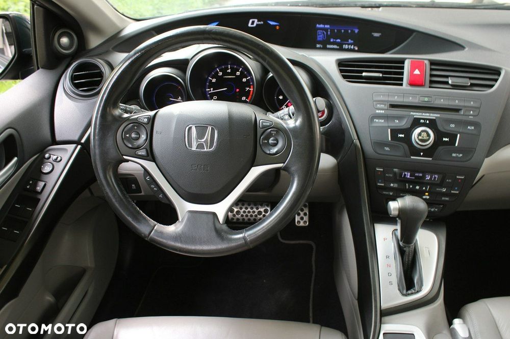 Honda Civic 1.8 i-VTEC Automatik Executive - 8