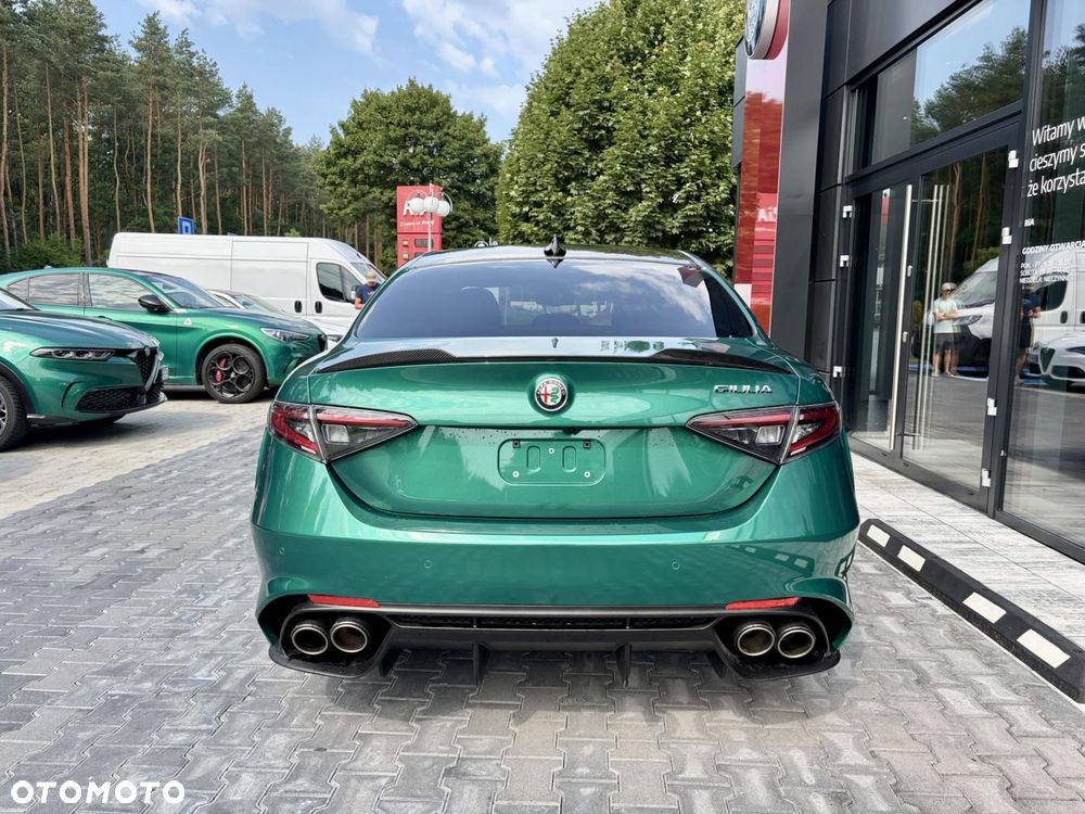 Alfa Romeo Giulia 2.9 Bi Turbo V6 Quadrifoglio - 4