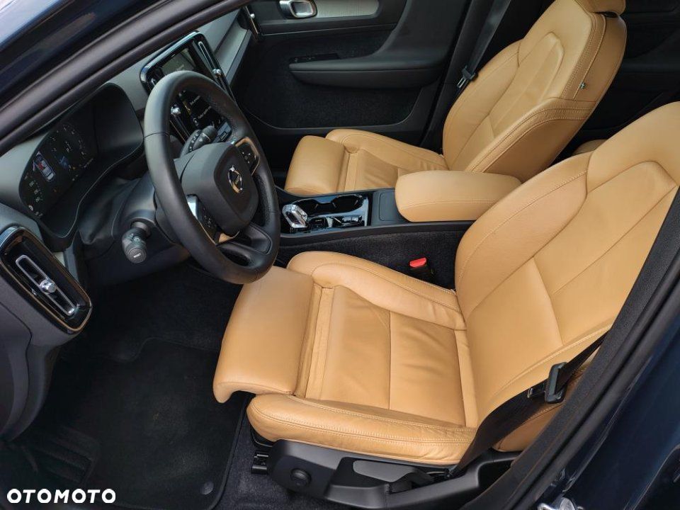 Volvo XC 40 - 17